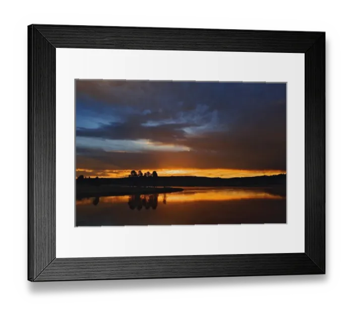 Framed Print : Yellowstone River at sunrise, Hayden Valley, Yellowstone National Park, Wyoming Framed Print : Yellowstone River at sunrise, Hayden Valley, Yellowstone National Park, Wyoming