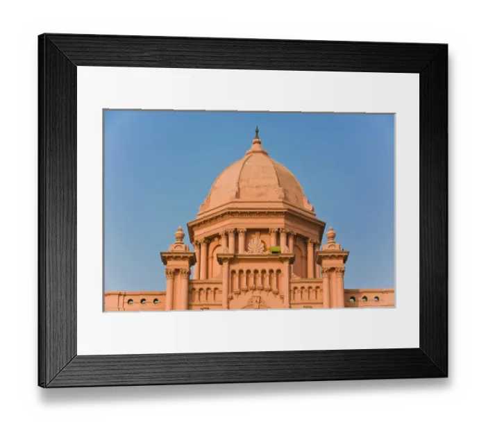 Framed Print : The pink coloured Ahsan Manzil palace in Dhaka, Bangladesh, Asia Framed Print : The pink coloured Ahsan Manzil palace in Dhaka, Bangladesh, Asia