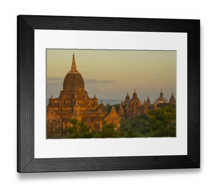 Framed Print : Myanmar. Bagan. Sunrise over the temples of Bagan