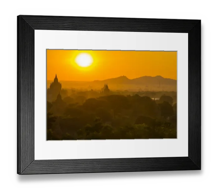 Framed Print : Myanmar. Bagan. Sunrise over the temples of Bagan