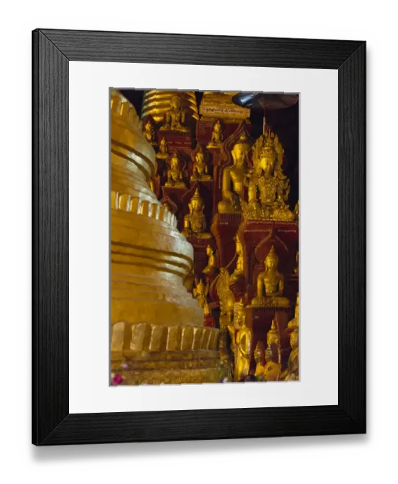 Framed Print : Pagoda and Buddhist statues inside Pindaya Cave, Shan State, Myanmar Framed Print : Pagoda and Buddhist statues inside Pindaya Cave, Shan State, Myanmar