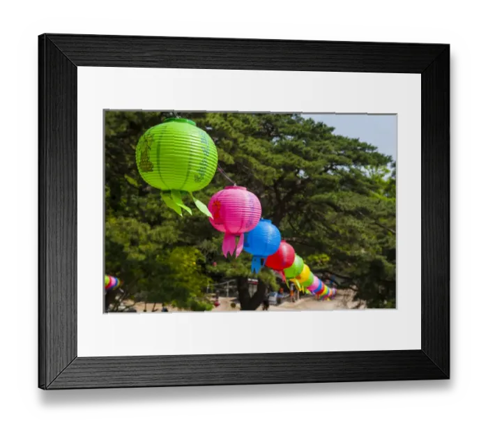 Framed Print : Colourful lanterns in the Bulguksa temple, Unesco world heritage sight Gyeongju