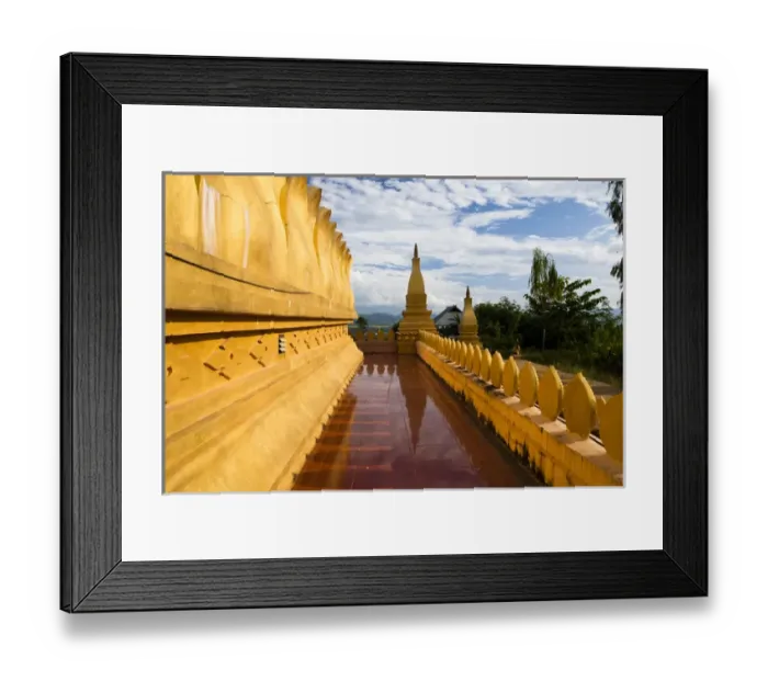 Framed Print : The hilltop stupa temple above Luang Namtha, Laos Framed Print : The hilltop stupa temple above Luang Namtha, Laos