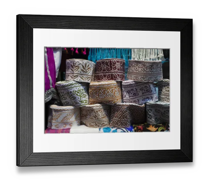Framed Print : Mutrah souk, Muscat, Oman Framed Print : Mutrah souk, Muscat, Oman
