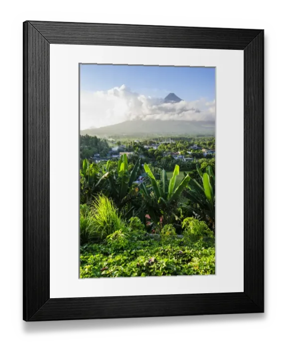 Framed Print : View from the Daraga church on the volcano Mount Mayon, Legaspi, Southern Luzon Framed Print : View from the Daraga church on the volcano Mount Mayon, Legaspi, Southern Luzon