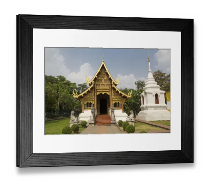 Framed Print : Thailand, Chiang Mai, Wat Phra Singh Temple
