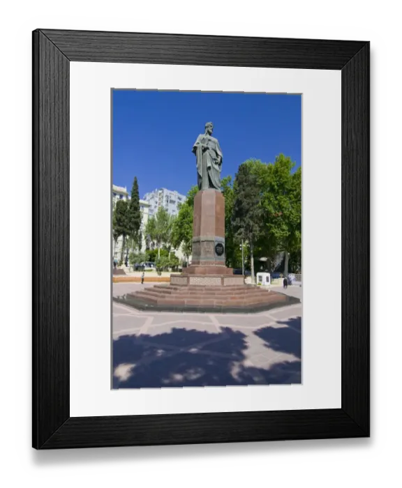 Framed Print : Hero statue, Baku, Azerbaijan Framed Print : Hero statue, Baku, Azerbaijan