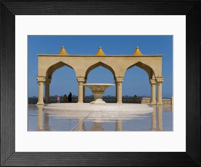 Framed Print : Bibi Heybat Moschee bei Baku, Aserbaidschan * Bibi Heybat Mosque near Baku, Azerbaijan