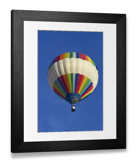 Framed Print : Ezy B hot air balloon, Balloons over Waikato Festival, Lake Rotoroa, Hamilton, Waikato