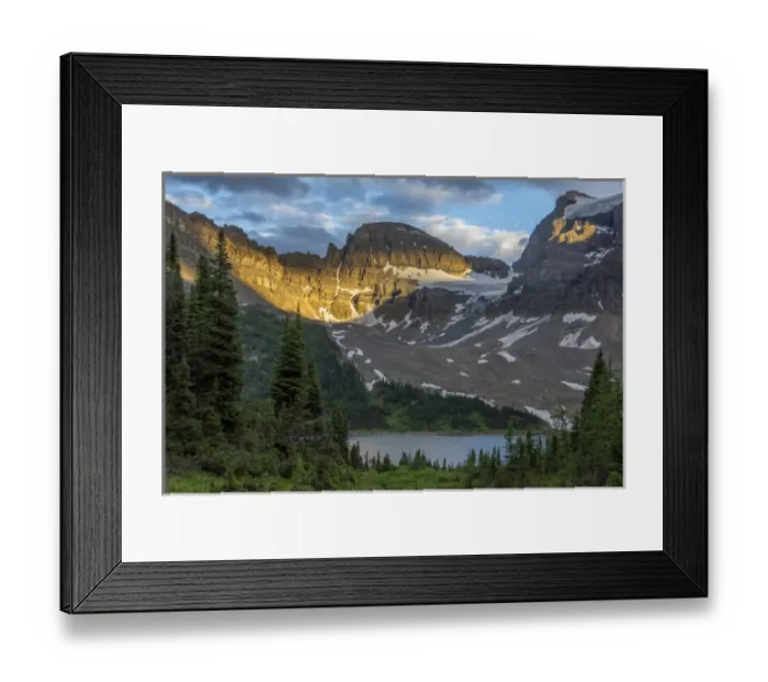 Framed Print : Mt Assiniboine Provincial Park, Alberta, Canada Framed Print : Mt Assiniboine Provincial Park, Alberta, Canada