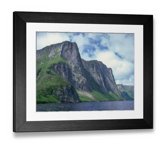 Framed Print : Canada, Newfoundland, Gros Morne National Park, Western Brook Pond, an inland fiord Framed Print : Canada, Newfoundland, Gros Morne National Park, Western Brook Pond, an inland fiord