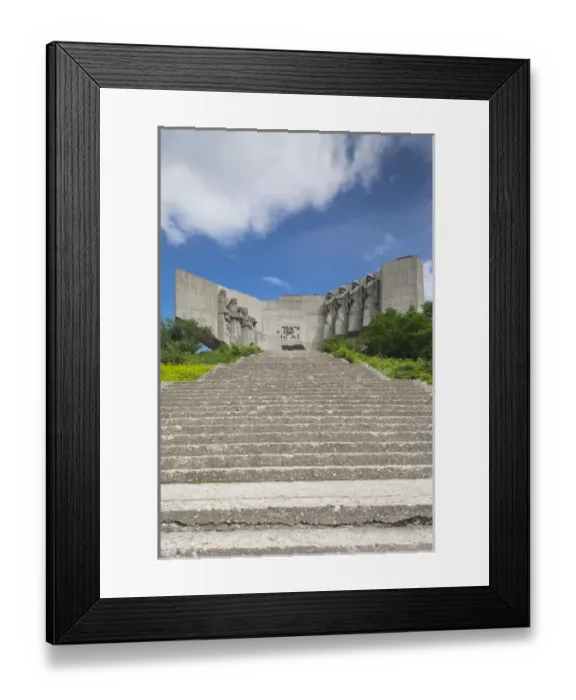 Framed Print : Bulgaria, Black Sea Coast, Varna, Soviet-era, Russian-Bulgarian Friendship Monument Framed Print : Bulgaria, Black Sea Coast, Varna, Soviet-era, Russian-Bulgarian Friendship Monument