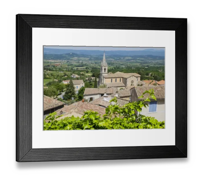 Framed Print : France, Southern France, Provence, Gordes, Vanclue Plateau