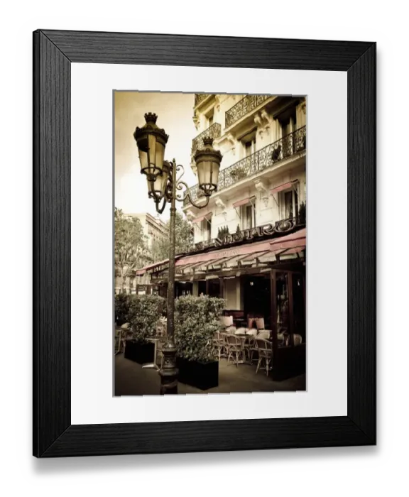 Framed Print : Le Metro Restaurant, Left Bank, Paris, France Framed Print : Le Metro Restaurant, Left Bank, Paris, France