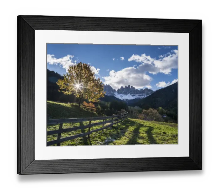 Framed Print : The Villnoess valley in the Dolomites during autumn. The peaks of the Geisler Mountain Range Framed Print : The Villnoess valley in the Dolomites during autumn. The peaks of the Geisler Mountain Range