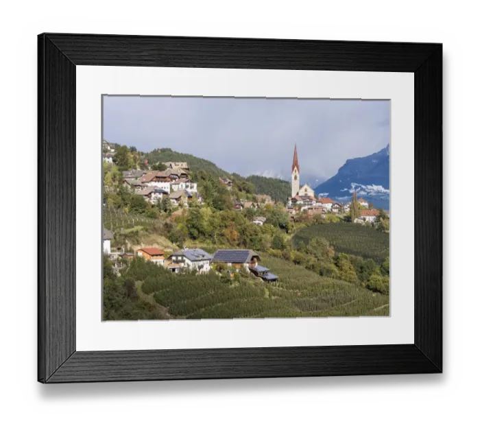 Framed Print : Village of Unterinn (Auna di Sotto) on Mt. Ritten (Renon) above Bozen (Bolzano)