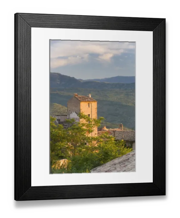 Framed Print : Pacentro near Sulmona, Abruzzo, Italy Framed Print : Pacentro near Sulmona, Abruzzo, Italy