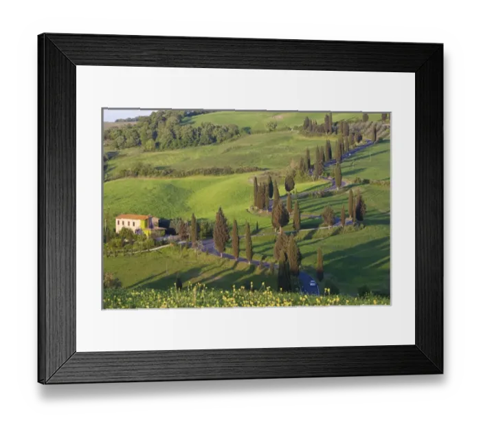 Framed Print : Winding Road, Monticchiello, Tuscany, Italy Framed Print : Winding Road, Monticchiello, Tuscany, Italy