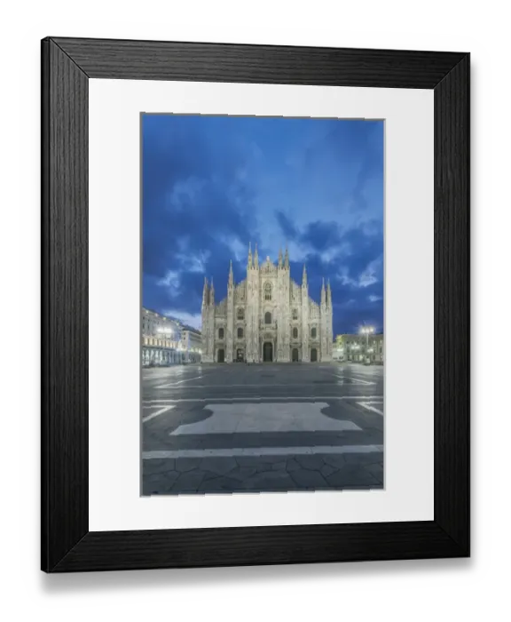 Framed Print : Italy, Milan, Milan Cathedral (Doumo di Milano) the largest cathedral in Itlay at Dawn