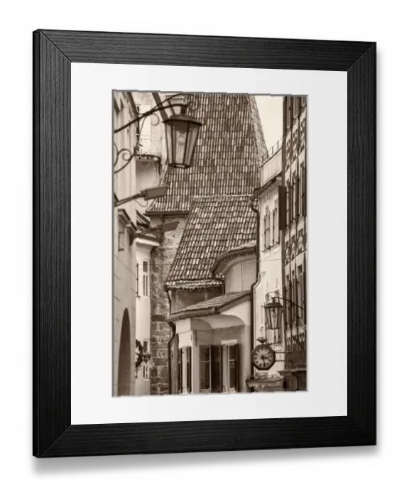 Framed Print : Historic alleyway in southern Germany Framed Print : Historic alleyway in southern Germany