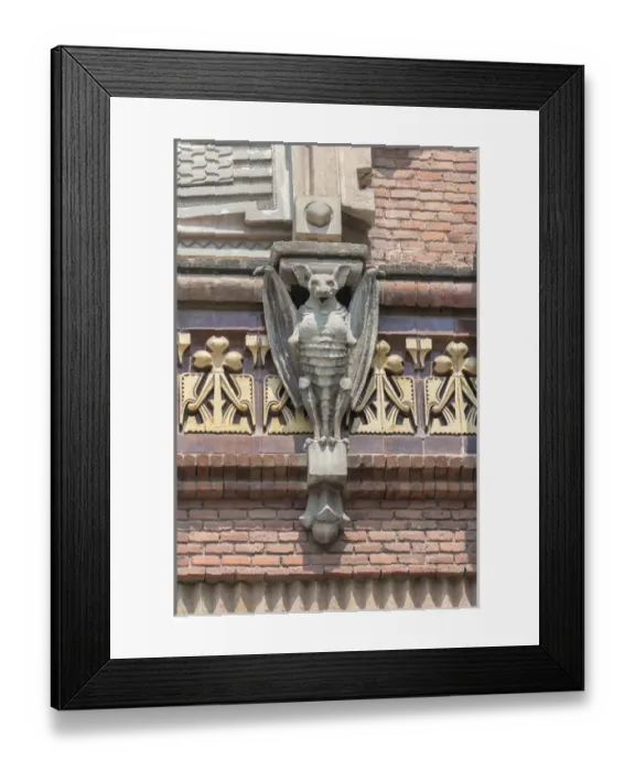 Framed Print : Europe, Spain, Barcelona, Arc de Triomf Framed Print : Europe, Spain, Barcelona, Arc de Triomf