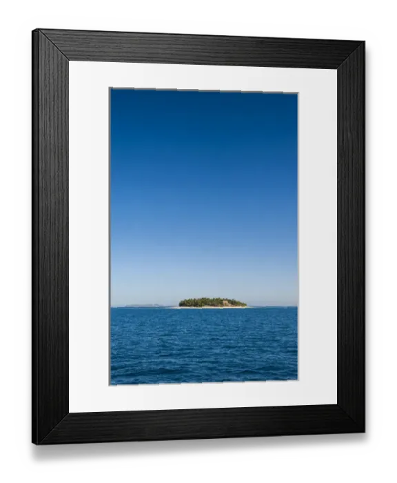 Framed Print : Beachcomber island, Mamanucas islands, Fiji, South Pacific Framed Print : Beachcomber island, Mamanucas islands, Fiji, South Pacific