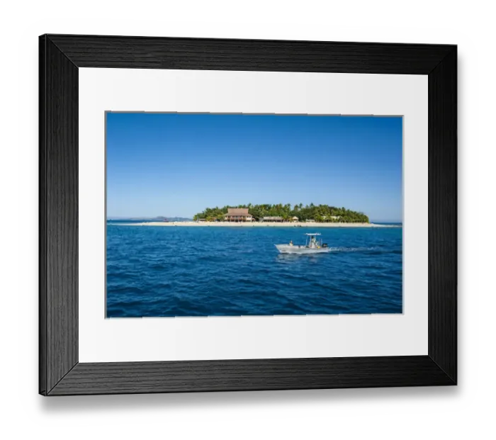 Framed Print : Beachcomber island, Mamanucas islands, Fiji, South Pacific Framed Print : Beachcomber island, Mamanucas islands, Fiji, South Pacific