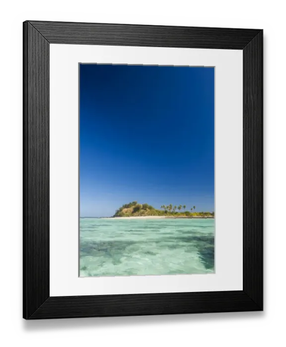 Framed Print : The turquoise waters of the blue lagoon, Yasawas, Fiji, South Pacific Framed Print : The turquoise waters of the blue lagoon, Yasawas, Fiji, South Pacific