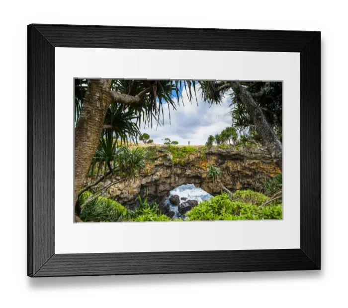 Framed Print : Ha ateiho, big rock arch in Tongatapu, Tonga, South Pacific Framed Print : Ha ateiho, big rock arch in Tongatapu, Tonga, South Pacific