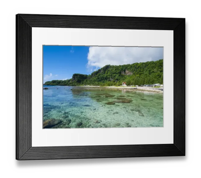 Framed Print : Pretty bay and turquoise water in Tau Island, Manuas, American Samoa, South Pacific Framed Print : Pretty bay and turquoise water in Tau Island, Manuas, American Samoa, South Pacific