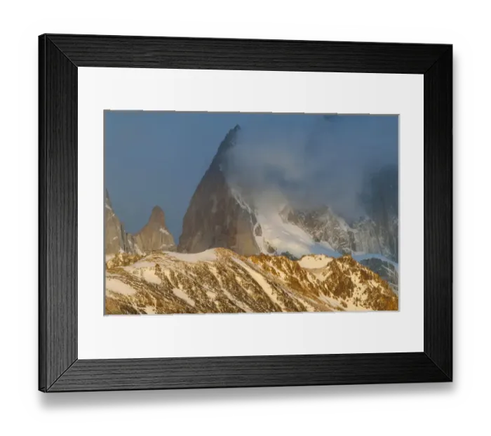 Framed Print : View of Mount Fitzroy near El Chalten at sunrise, Patagonia, Argentina, South America Framed Print : View of Mount Fitzroy near El Chalten at sunrise, Patagonia, Argentina, South America