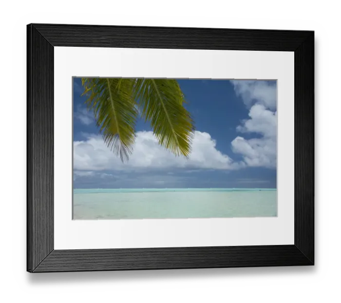 Framed Print : Cook Islands, Aitutaki (aka Araura). One Foot Island, a small motu or Framed Print : Cook Islands, Aitutaki (aka Araura). One Foot Island, a small motu or