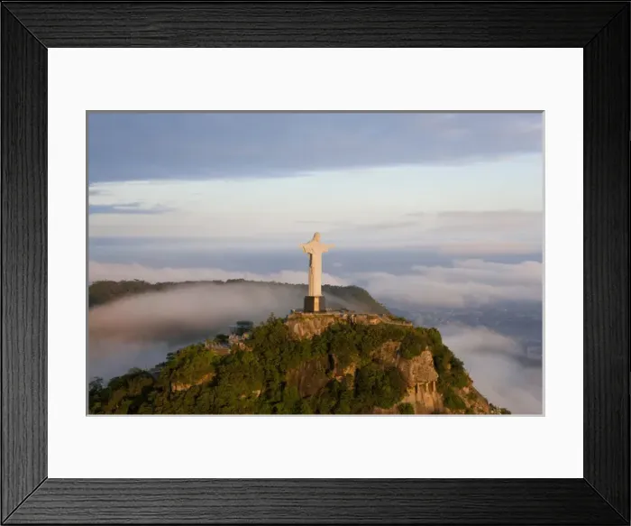 Framed Print : The Art Deco statue of Jesus, known as Cristo Redentor (Christ the Redeemer)