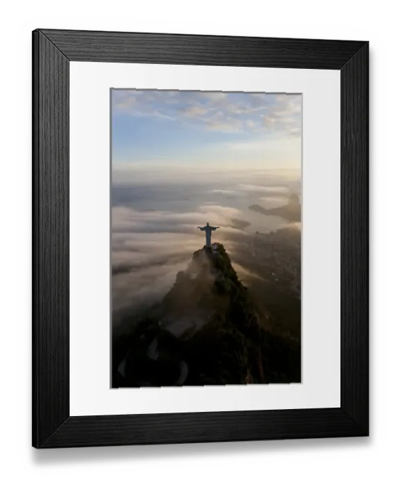 Framed Print : The Art Deco statue of Jesus, known as Cristo Redentor (Christ the Redeemer) Framed Print : The Art Deco statue of Jesus, known as Cristo Redentor (Christ the Redeemer)
