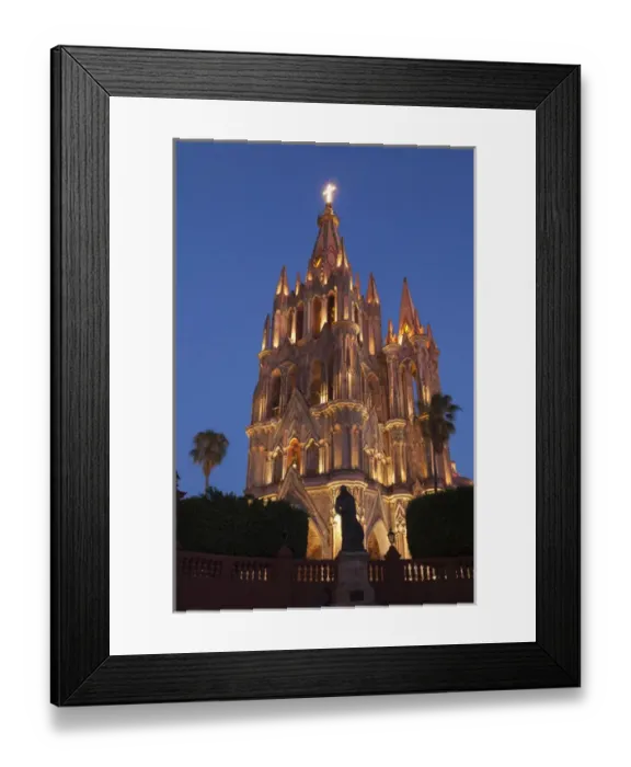 Framed Print : Mexico, San Miguel de Allende. Cathedral of San Miguel Archangel lit up at night Framed Print : Mexico, San Miguel de Allende. Cathedral of San Miguel Archangel lit up at night