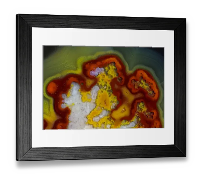 Framed Print : Banded Agate, Quartzsite, AZ Framed Print : Banded Agate, Quartzsite, AZ