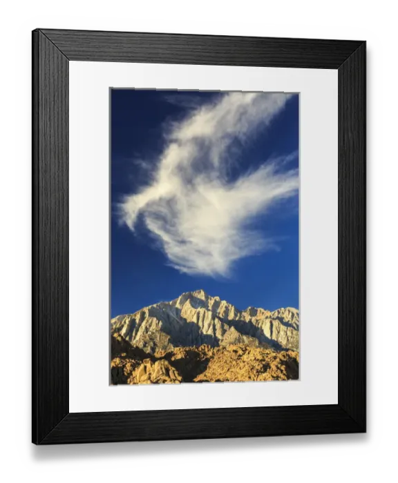 Framed Print : Whispy white clouds and dark blue sky above Lone Pine Peak, California Framed Print : Whispy white clouds and dark blue sky above Lone Pine Peak, California
