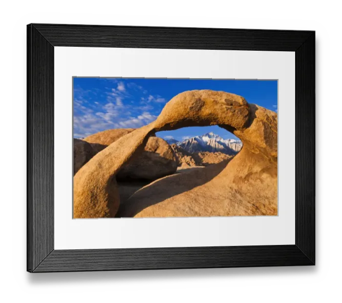 Framed Print : Dawn light on Lone Pine Peak through Mobius Arch, Alabama Hills, Inyo National Forest Framed Print : Dawn light on Lone Pine Peak through Mobius Arch, Alabama Hills, Inyo National Forest