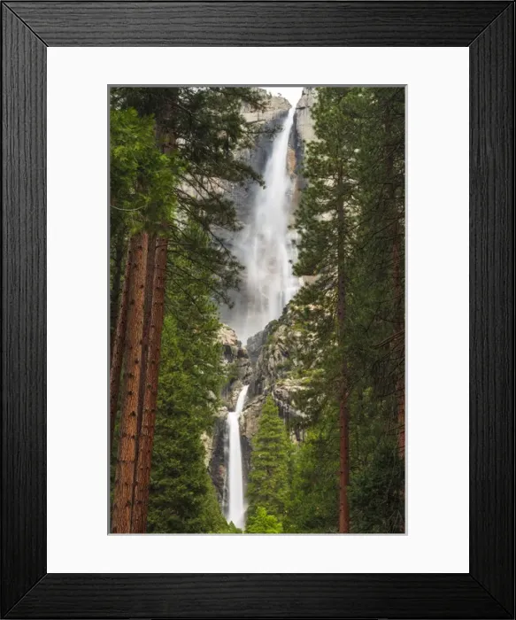 Framed Print : Yosemite Falls, Yosemite National Park, California USA Framed Print : Yosemite Falls, Yosemite National Park, California USA