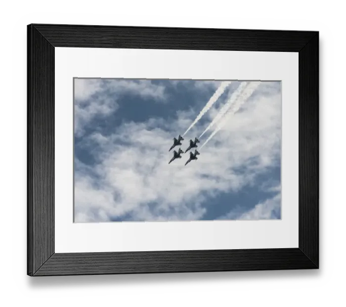 Framed Print : USAF Thunderbirds flying in formation