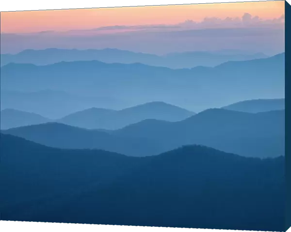 USA, North Carolina, Great Smoky Mountains, Dusk from the Blue Ridge Parkway