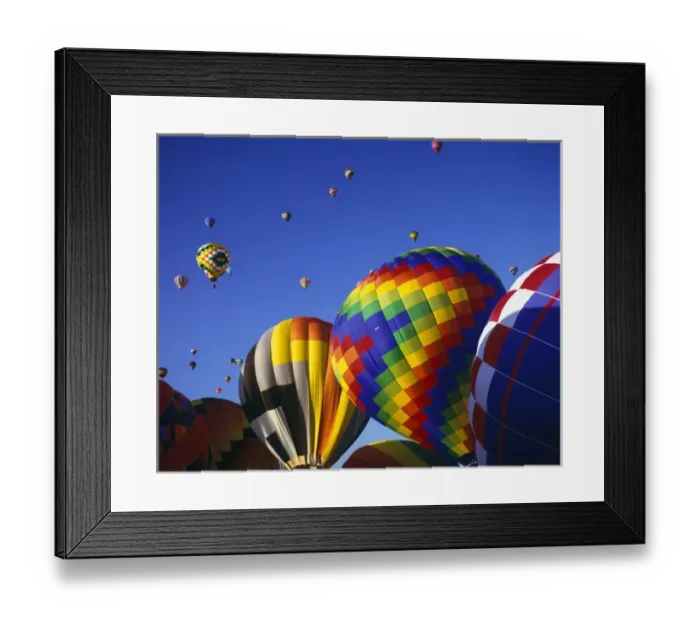 Framed Print : Hot Air Ballons aloft at the Albuquerque Ballon Festival, Albuquerque, New Mexico Framed Print : Hot Air Ballons aloft at the Albuquerque Ballon Festival, Albuquerque, New Mexico