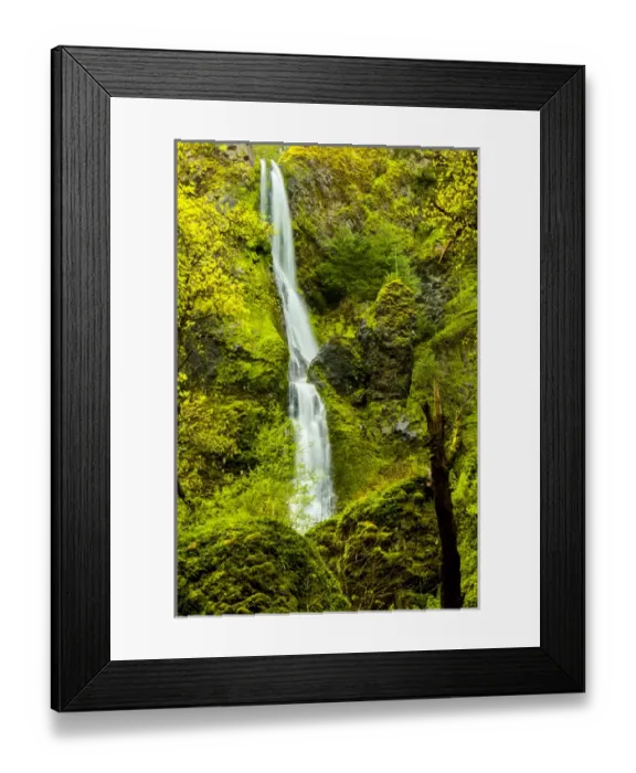 Framed Print : USA, Oregon, Wahkeena Falls. Locatged along I-84, the Columbia River Gorge Scenic Framed Print : USA, Oregon, Wahkeena Falls. Locatged along I-84, the Columbia River Gorge Scenic