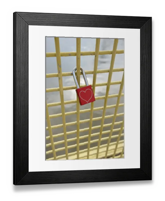 Framed Print : USA, Pennsylvania, Pittsburgh. Love lock on the Roberto Clemente Bridge, Sixth Street Framed Print : USA, Pennsylvania, Pittsburgh. Love lock on the Roberto Clemente Bridge, Sixth Street