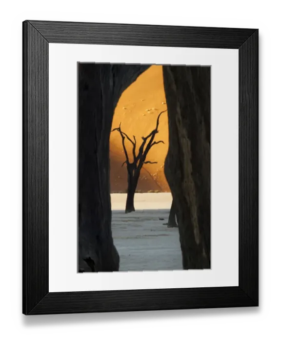 Framed Print : Africa, Namibia, Namib-Naukluft Park, Sossusvlei