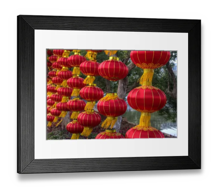 Framed Print : Chinese Lanterns along the walkway Greenlake, Kunming China Framed Print : Chinese Lanterns along the walkway Greenlake, Kunming China