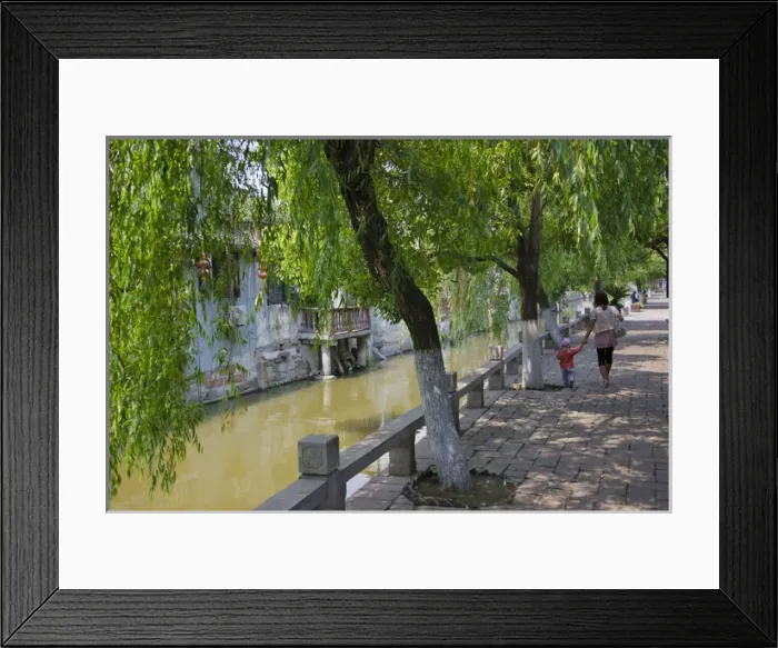 Framed Print : Traditional houses along the Grand Canal in the watertown, Fengjing, Shanghai, China Framed Print : Traditional houses along the Grand Canal in the watertown, Fengjing, Shanghai, China