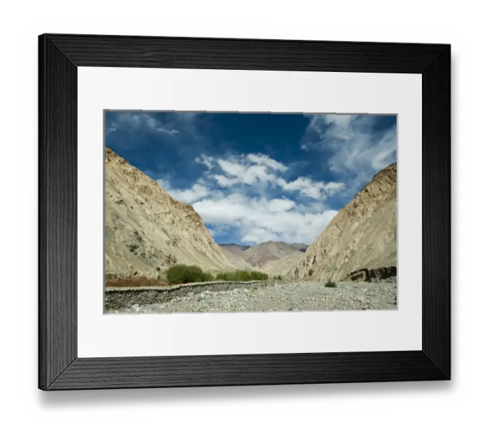 Framed Print : India, Ladakh, Markha Valley, scenic landscape between the mountains Framed Print : India, Ladakh, Markha Valley, scenic landscape between the mountains