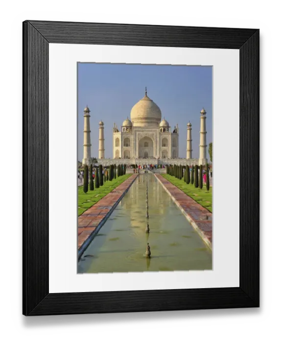 Framed Print : Taj Mahal, a mausoleum located in Agra, India, built by Mughal Emperor Shah Jahan Framed Print : Taj Mahal, a mausoleum located in Agra, India, built by Mughal Emperor Shah Jahan