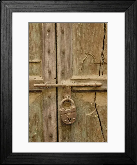 Framed Print : Locked door in a small gully (alley) in Delhi, India Framed Print : Locked door in a small gully (alley) in Delhi, India